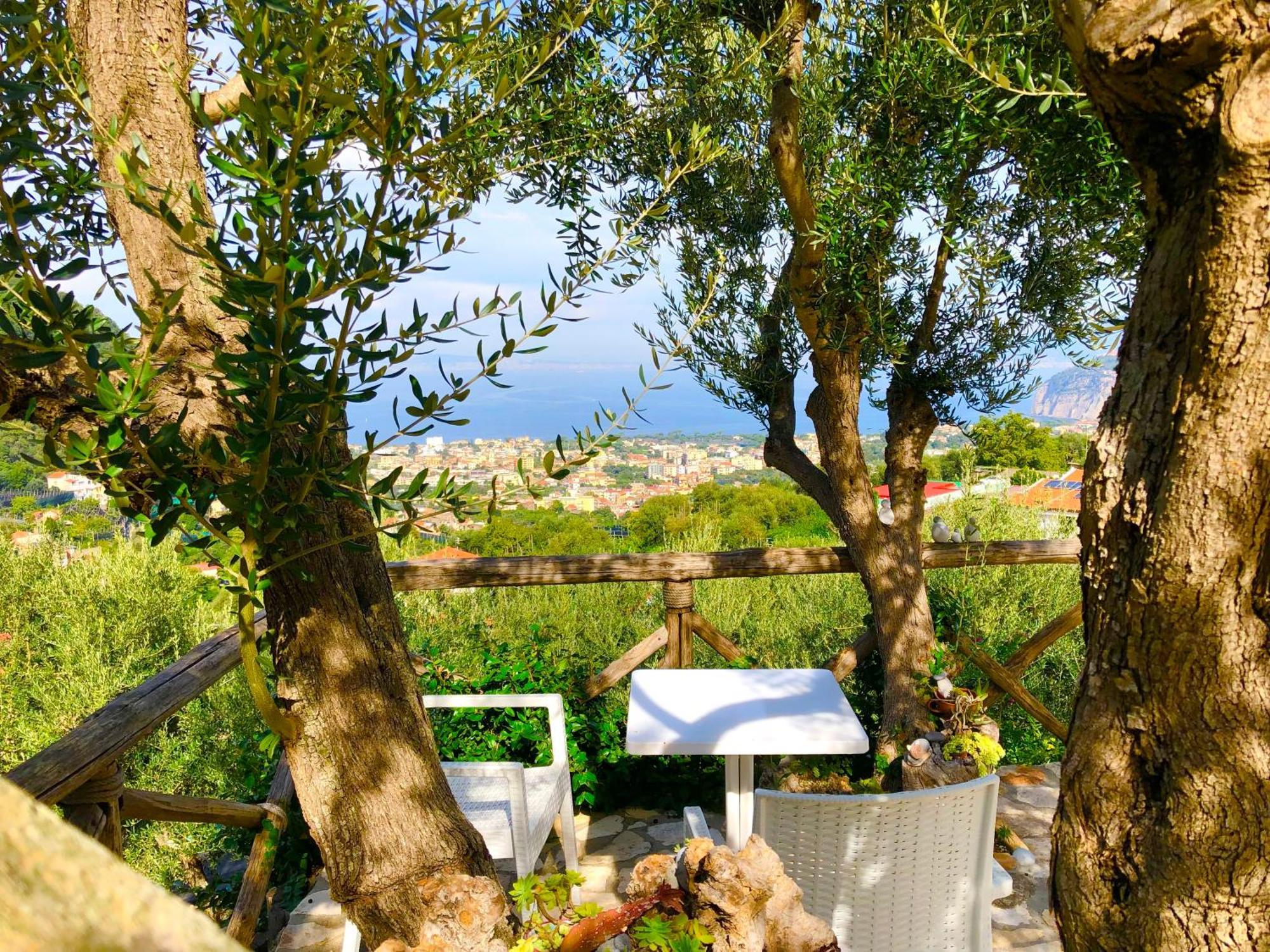 Casa Mazzola Bed & Breakfast Sant'Agnello Exterior foto